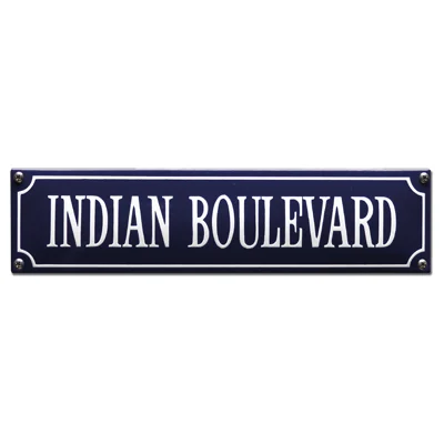 INDIAN BOULEVARD emaille "straatnaambordje". 33x8 cm. Type S-40