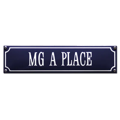 MG A PLACE emaille "straatnaambordje". 33x8 cm. Type S-56