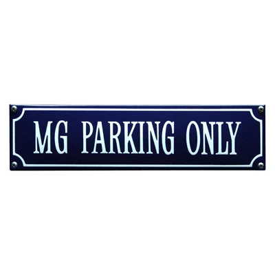 MG PARKING ONLY emaille "straatnaambordje". 33x8 cm. Type S-59