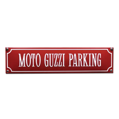 MOTO GUZZI PARKING emaille "straatnaambordje". 33x8 cm. Type S-62