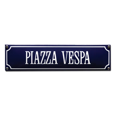 PIAZZA VESPA emaille "straatnaambordje". 33x8 cm. Type S-71