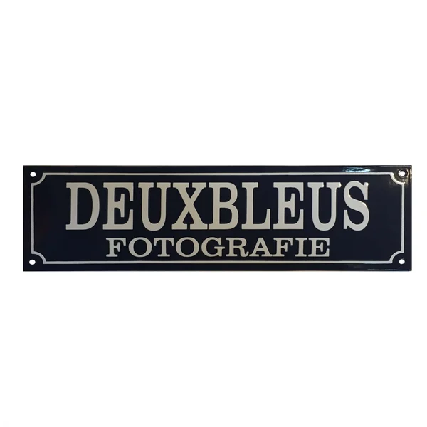 Straatnaambord 80x20 cm met 2 regels gecentreerd + kader