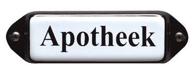 Apotheek. Emaille tekstbordje met 'oor'. 8x3 cm. Lettertype Times