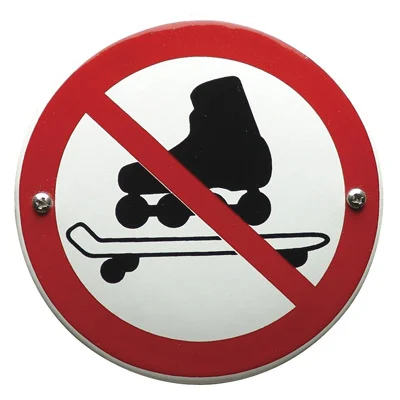 Emaille bordje SKATEN en SKATEBOARDS VERBODEN. Ø10cm